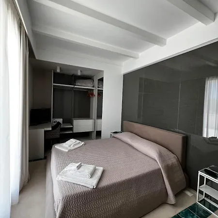 Attico Terrammare Apartman *