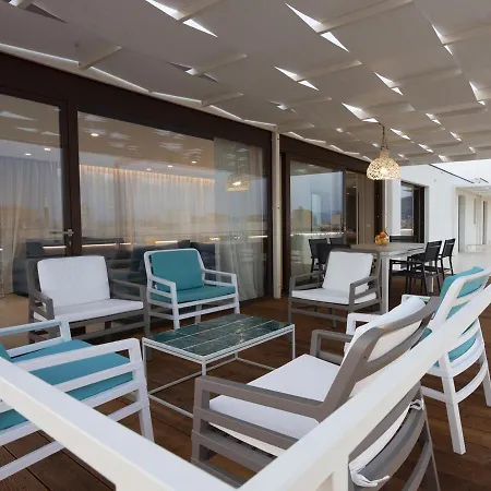 Attico Terrammare Apartment *